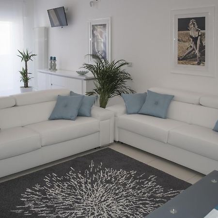 Artist'S Suite Bari Zewnętrze zdjęcie